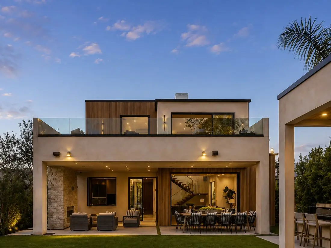 Custom home built by Sunrise Contractors of Florida
